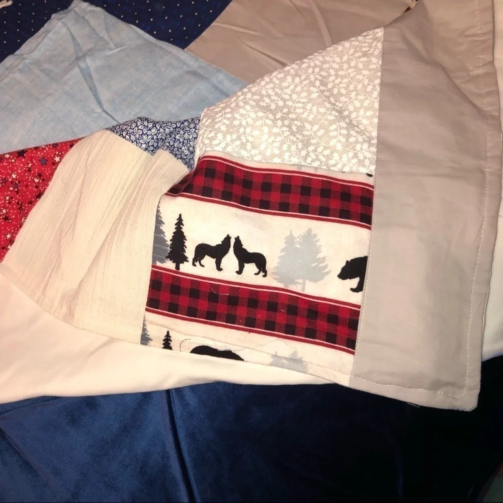 Lightweight Hand sewn Patchwork Quilt 75”X56”